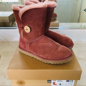 UGG Bailey Button Boot Sz 8
